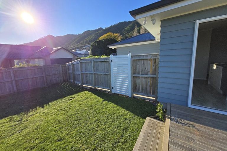 Photo of property in 33 Matenga Street, Waikanae, 5036