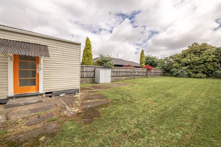 Photo of property in 82- 84 Queen Street, Westport, 7825