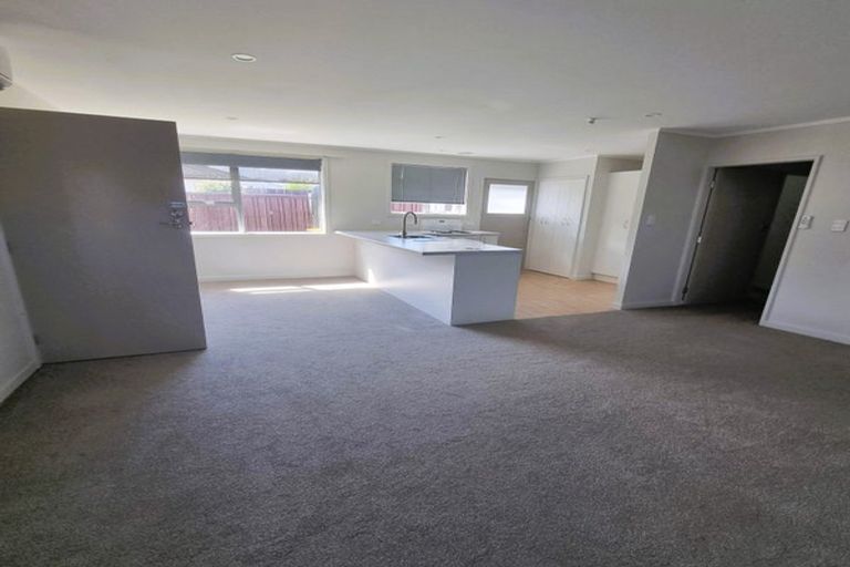 Photo of property in 240 South Road, Hawera, 4610
