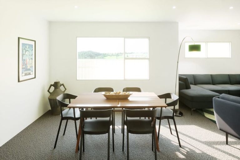 Photo of property in 44 Rochdale Drive, Churton Park, Wellington, 6037