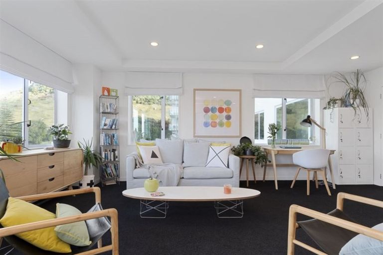 Photo of property in 12 Maunganui Road, Mount Maunganui, 3116