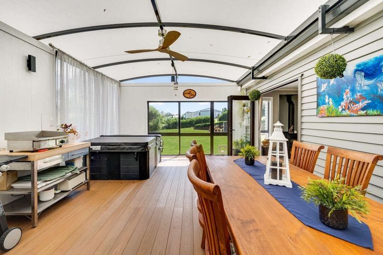 Photo of property in 68 Dawson Road, Snells Beach, Warkworth, 0982