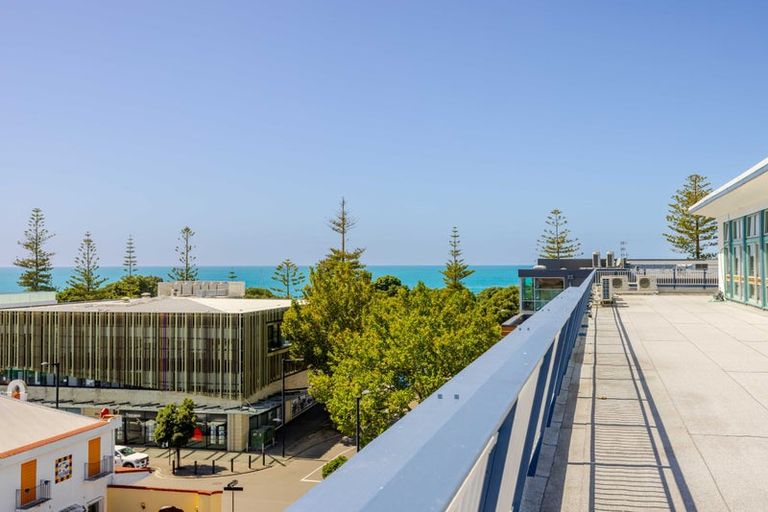 Photo of property in 166 Arran Point Parade, Orewa, 0931