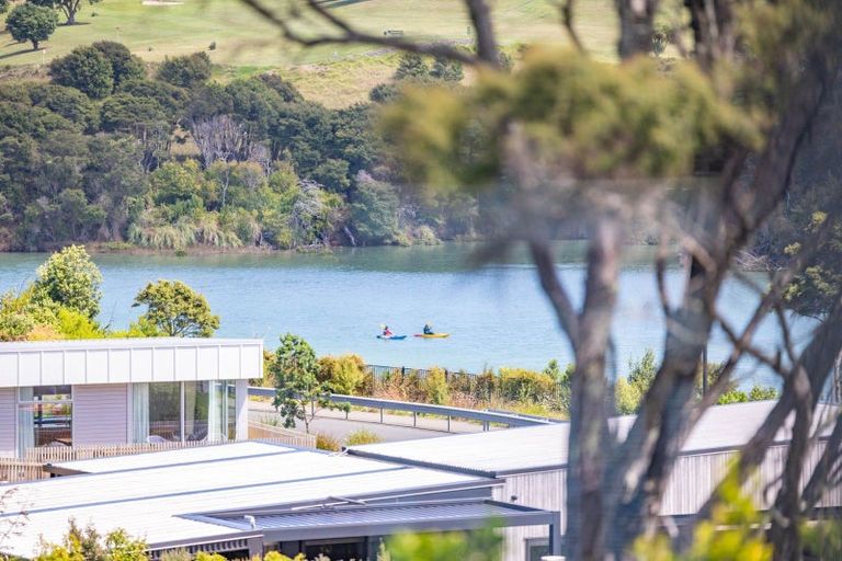 Photo of property in 6 Mara Kai Lane, Raglan, 3225