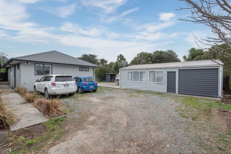 Photo of property in 857 Ferry Road, Woolston, Christchurch, 8023