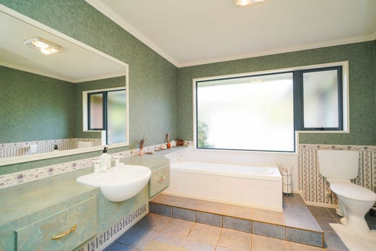 Photo of property in 25 Spence Avenue, Otatara, Invercargill, 9879