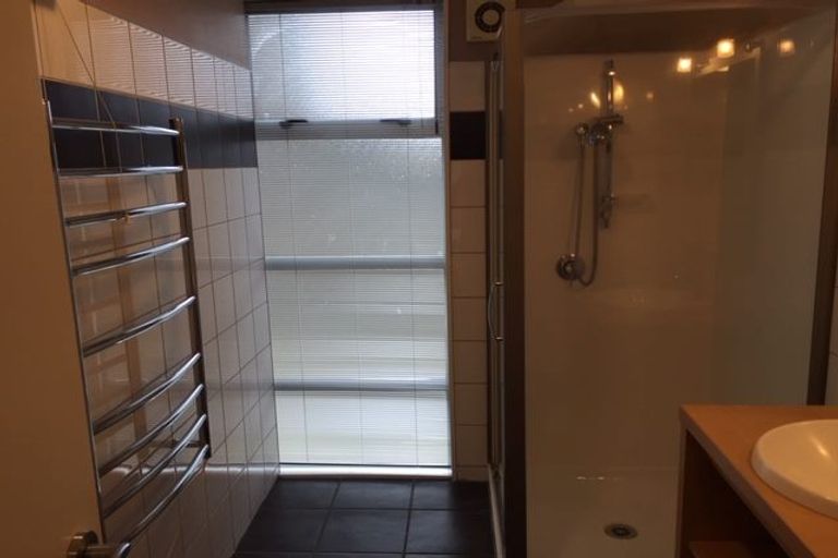 Photo of property in 14 Defoe Place, Waltham, Christchurch, 8023