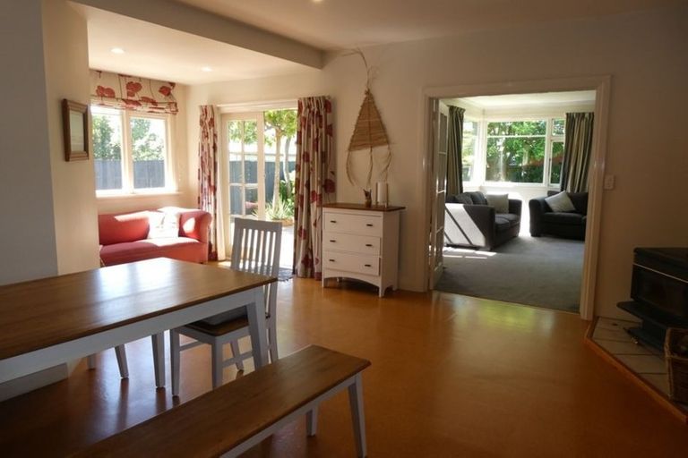 Photo of property in 51 Ngaio Street, Saint Martins, Christchurch, 8022