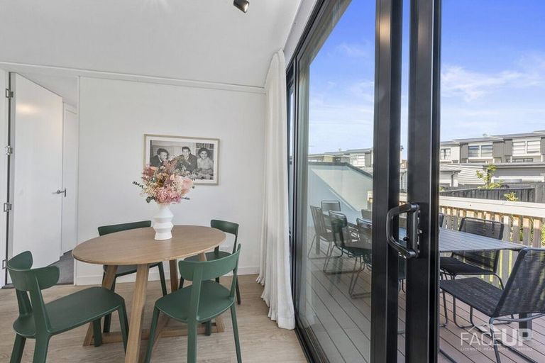 Photo of property in 21 Nugget Avenue, Hobsonville, Auckland, 0616