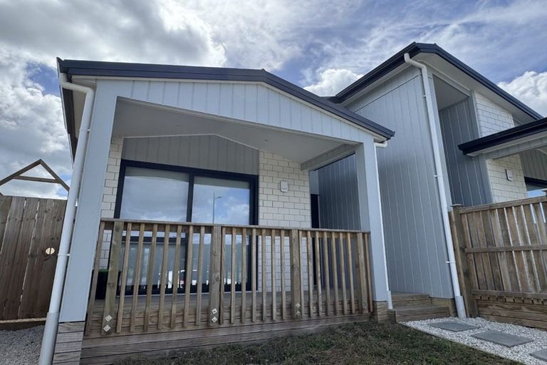 Photo of property in 41 Tributary Parade, Karaka, Papakura, 2113