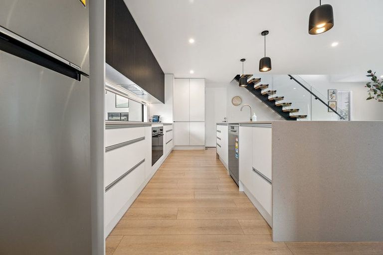 Photo of property in 39 Canon Street, St Albans, Christchurch, 8014