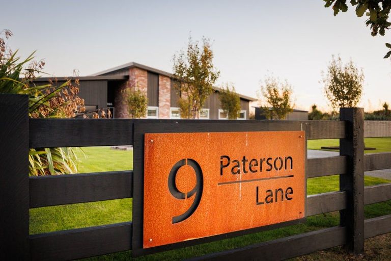 Photo of property in 9 Paterson Lane, Kelvin Grove, Palmerston North, 4470