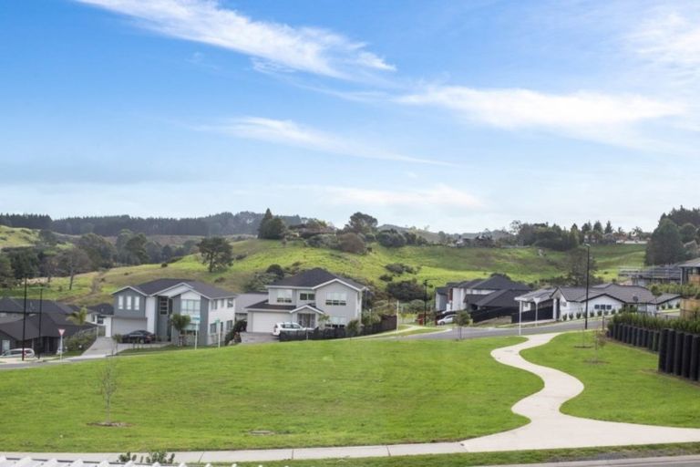 Photo of property in 59 Harvest Avenue, Orewa, 0931
