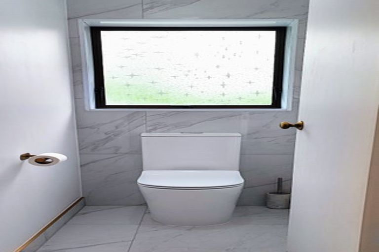 Photo of property in 54 Allens Lane, Clive, 4102