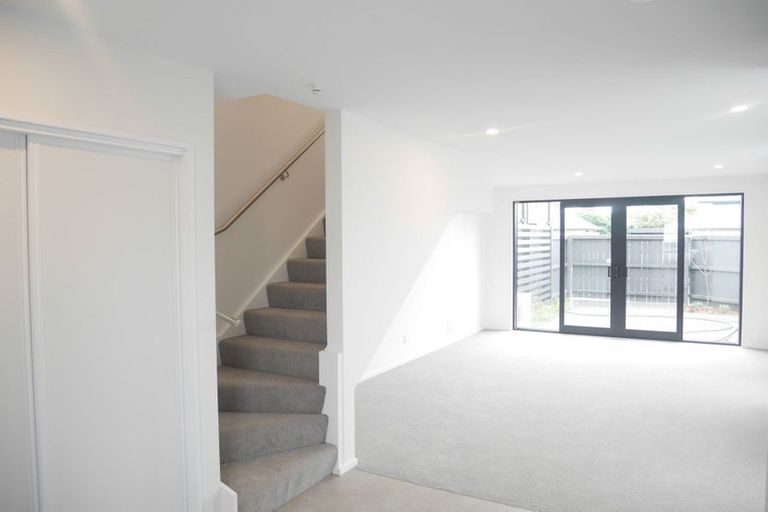 Photo of property in 1/107 Edgeware Road, St Albans, Christchurch, 8014