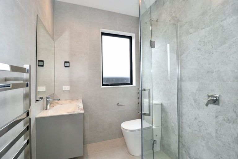 Photo of property in 13 Ngakau Road, Karaka, 2113