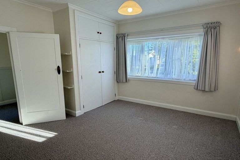 Photo of property in 8 Karaka Street, Hokowhitu, Palmerston North, 4410