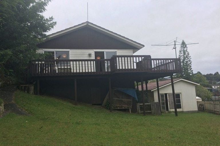 Photo of property in 1 Portobello Place, Torbay, Auckland, 0630