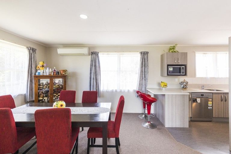 Photo of property in 136 Milson Line, Milson, Palmerston North, 4414