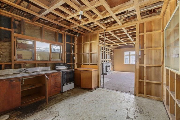 Photo of property in 12 Jessie Street, Petone, Lower Hutt, 5012