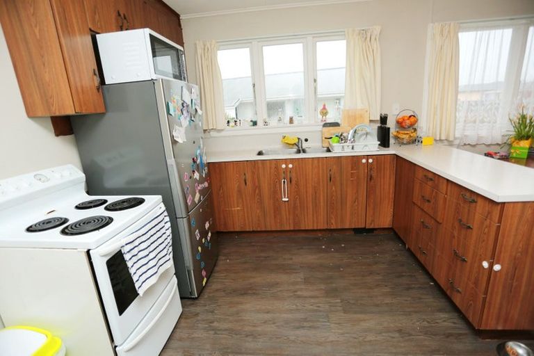 Photo of property in 21 Wye Street, Newfield, Invercargill, 9812