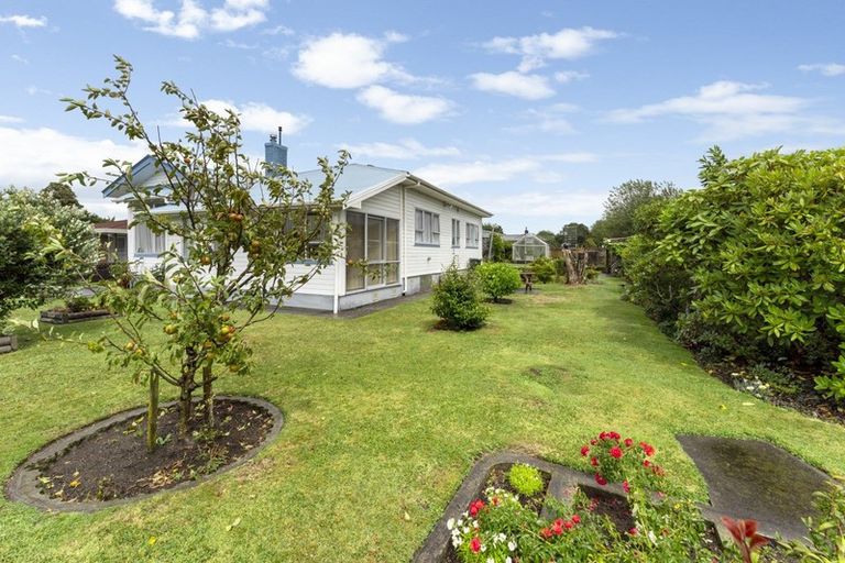 Photo of property in 15 Hamlet Street, Stratford, 4332