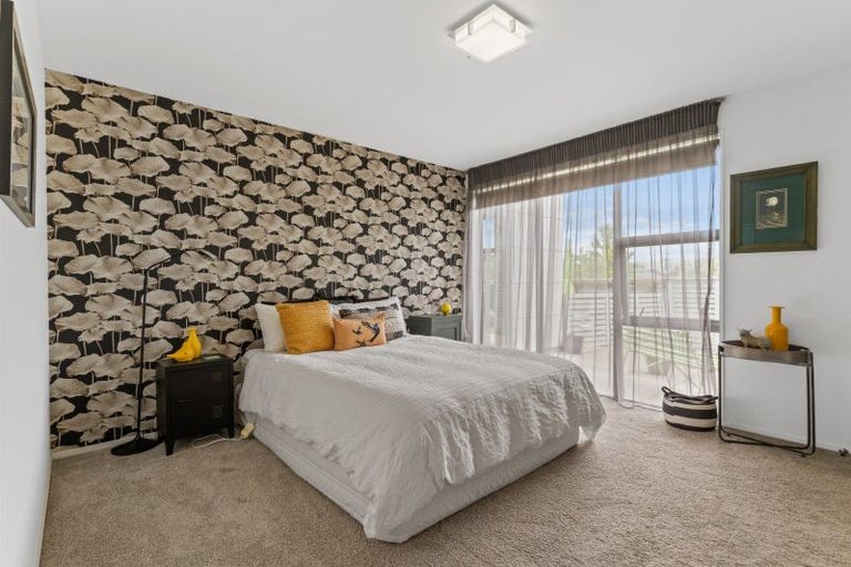 Photo of property in 1 Heathfield Drive, Mosgiel, 9024