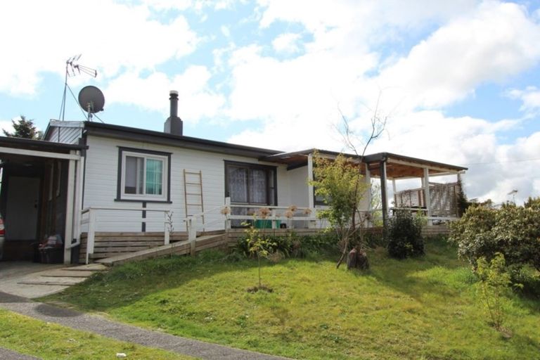 Photo of property in 14 Lomond Avenue, Tokoroa, 3420