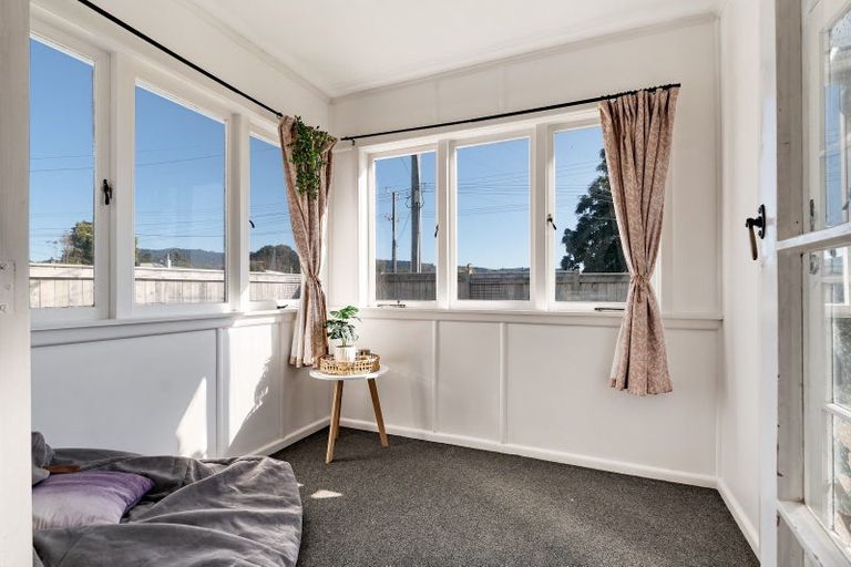 Photo of property in 14 Dunlop Road, Te Puke, 3119