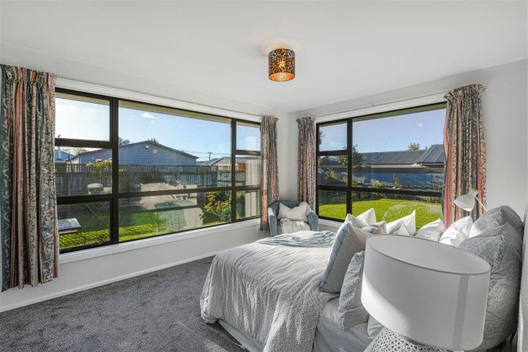 Photo of property in 327 Ferry Road, Waltham, Christchurch, 8011