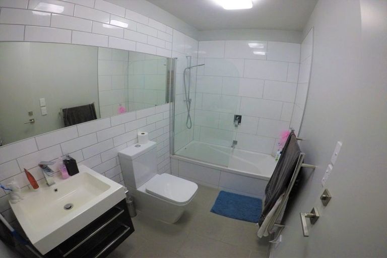 Photo of property in Detroit Apartments, 206/181u Tasman Street, Mount Cook, Wellington, 6021