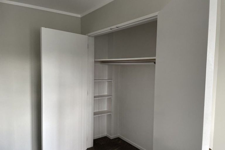 Photo of property in 25 Domain Road, Weymouth, Auckland, 2103