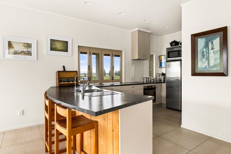 Photo of property in The Woolshed, 15c Omarunui Road, Waiohiki, Napier, 4183