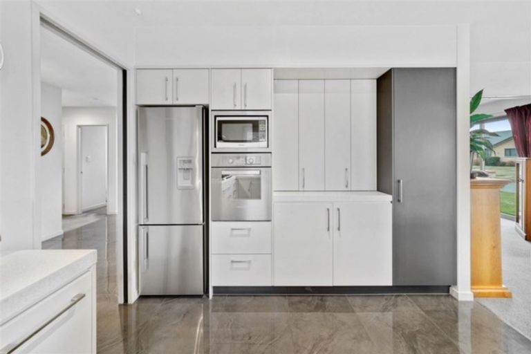 Photo of property in 31 Renoir Drive, Rolleston, 7614