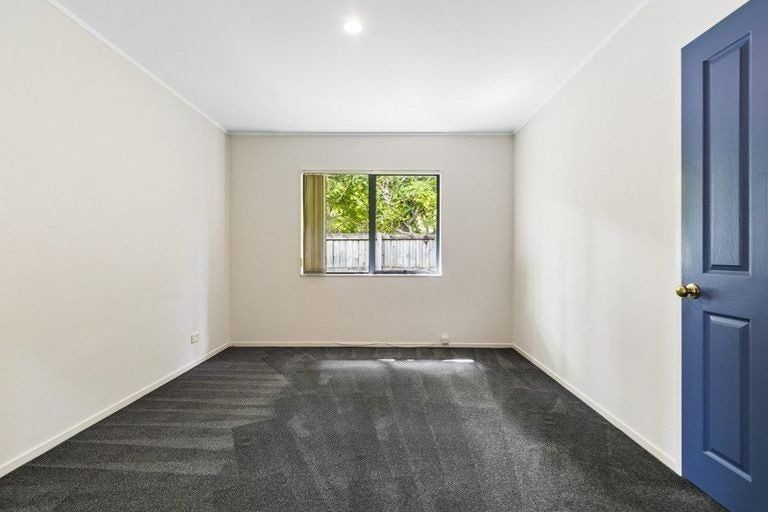 Photo of property in 23a Grove Road, Papakura, 2110