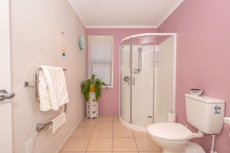 Photo of property in 146c Romilly Street, Westport, 7825