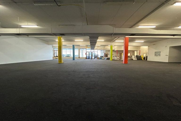 Photo of property in 122 Molesworth Street, Taita, Lower Hutt, 5011