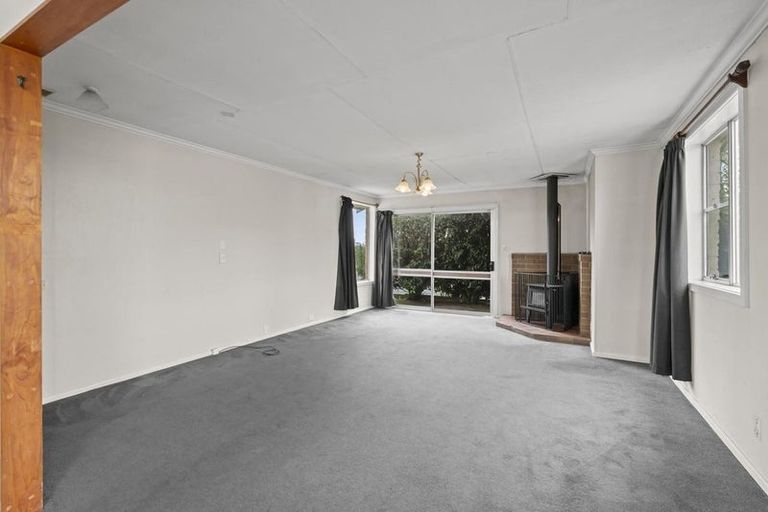 Photo of property in 74 Forfar Crescent, Rockdale, Invercargill, 9812