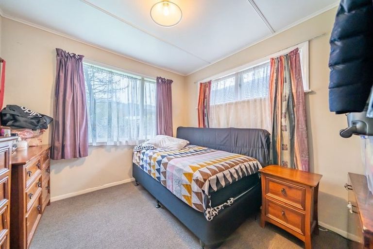 Photo of property in 17 Konini Street, Wainuiomata, Lower Hutt, 5014