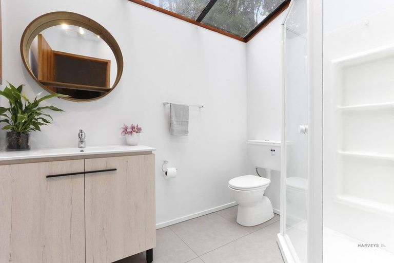 Photo of property in 18 Tainui Road, Titirangi, Auckland, 0604