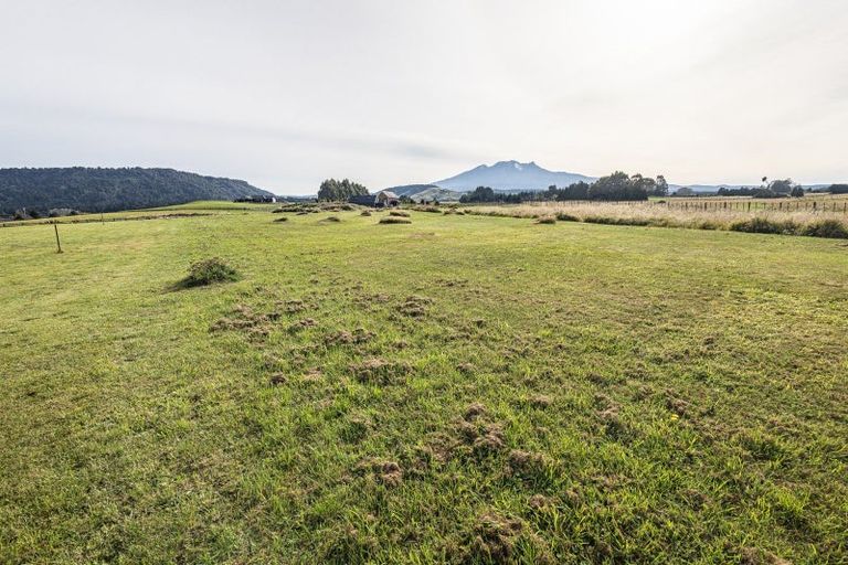 Photo of property in 10/76 Ruapehu Road, Ohakune, 4625