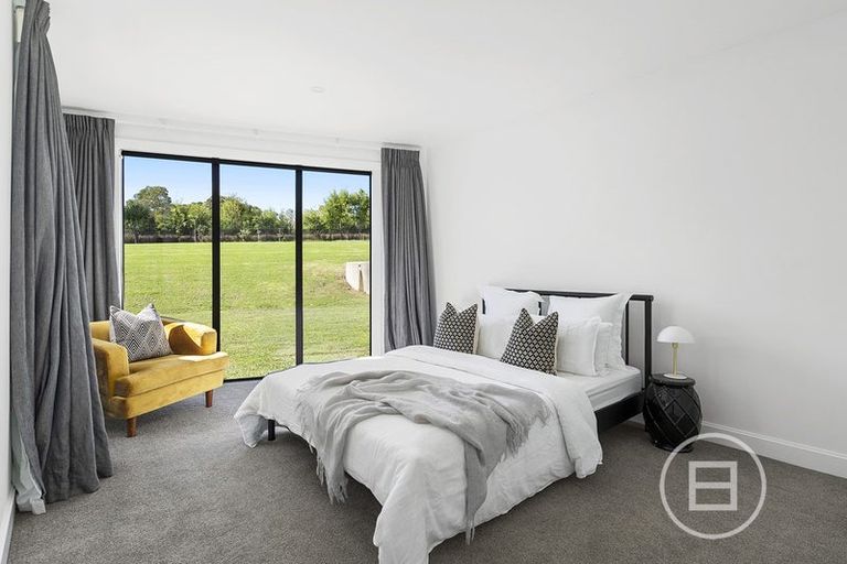 Photo of property in 90 Grace Hill Drive, Dairy Flat, Albany, 0792