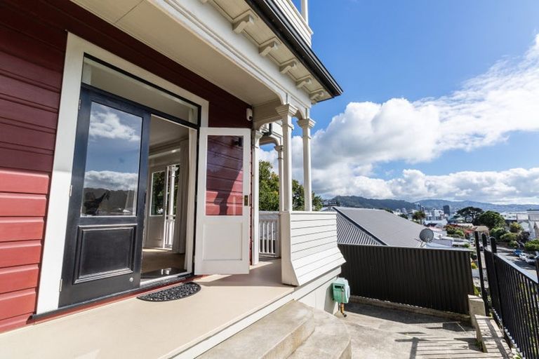 Photo of property in 30b Wright Street, Mount Cook, Wellington, 6021