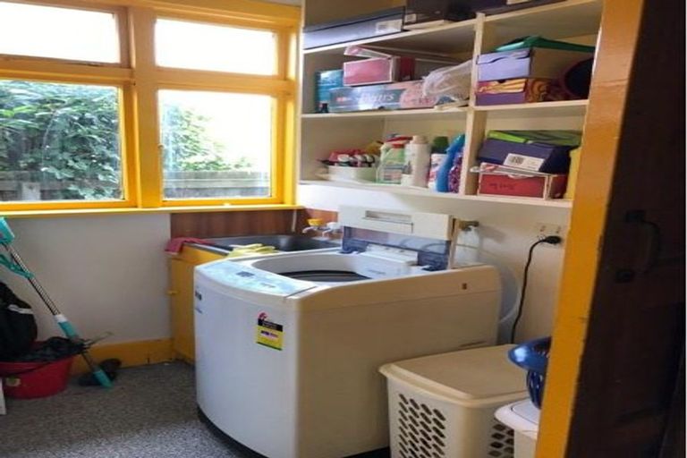 Photo of property in 82 Rattray Street, Riccarton, Christchurch, 8041