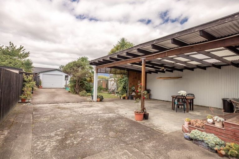 Photo of property in 79 Russell Street, Westport, 7825