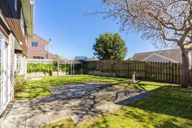 Photo of property in 10 James Cook Drive, Whitby, Porirua, 5024