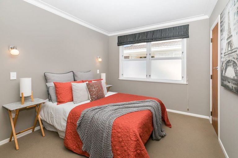 Photo of property in 53 Newcastle Road, Dinsdale, Hamilton, 3204