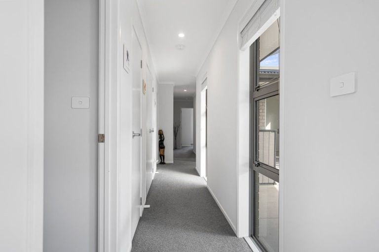 Photo of property in 176 Te Okuroa Drive, Papamoa, 3118