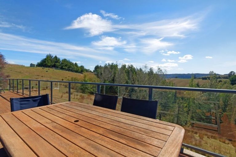 Photo of property in 98 Totara View Road, Wakefield, 7095