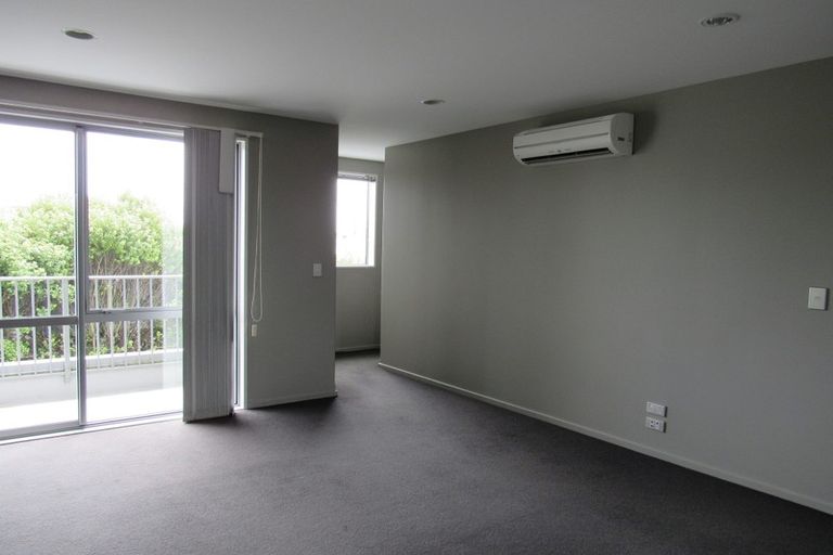Photo of property in 172c Edgeware Road, Edgeware, Christchurch, 8013
